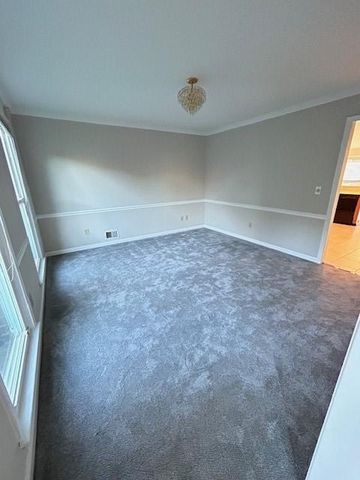 447 Guilford Circle, Marietta, GA 30068