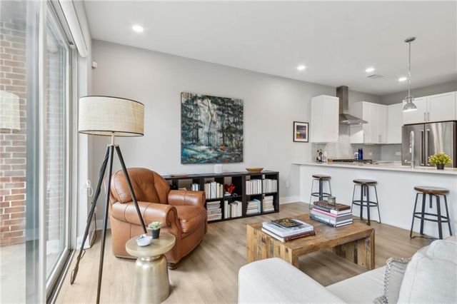 22 Airline Street NE 204, Atlanta, GA 30312