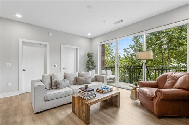 22 Airline Street NE 204, Atlanta, GA 30312