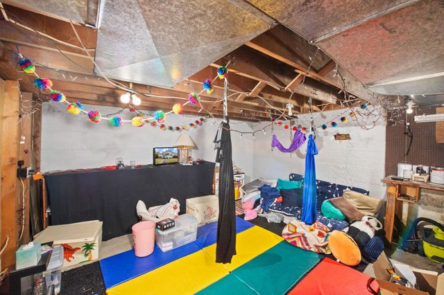 1023 W PROVIDENCE Ave, Spokane, WA 99205