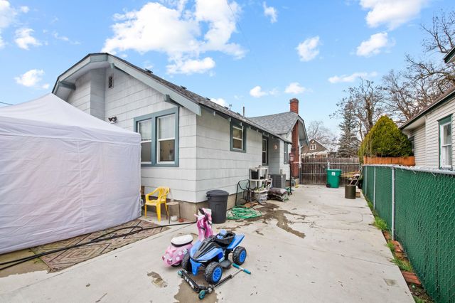 1023 W PROVIDENCE Ave, Spokane, WA 99205