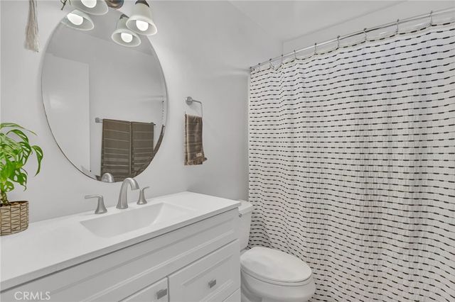 1506 E 4th 206, Long Beach, CA 90802