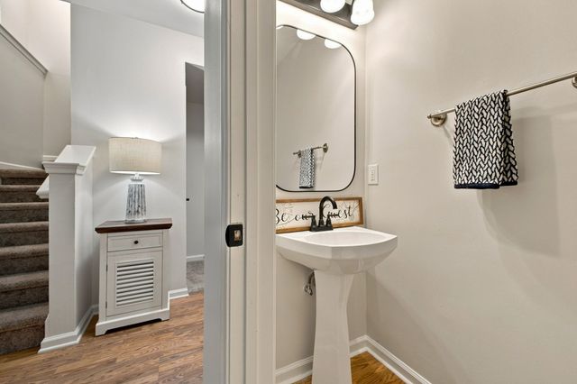 608 Huffine Manor Cir, Franklin, TN 37067