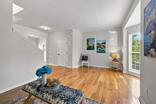 608 Huffine Manor Cir, Franklin, TN 37067