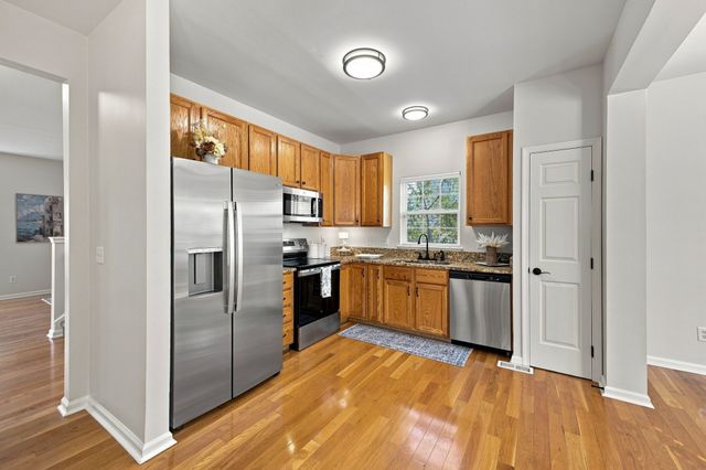 608 Huffine Manor Cir, Franklin, TN 37067