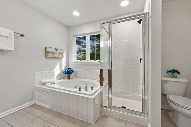 608 Huffine Manor Cir, Franklin, TN 37067