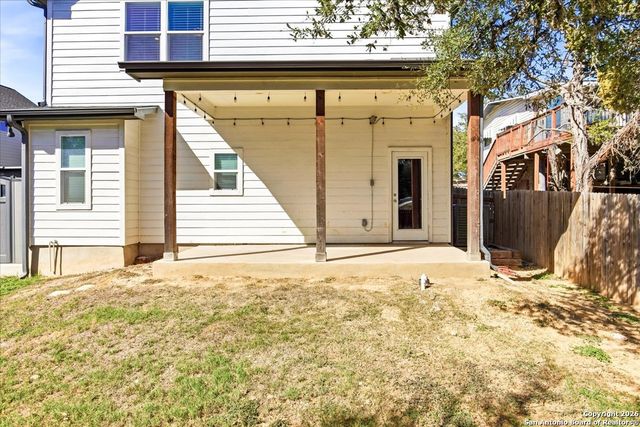 1608 Skyline, Canyon Lake, TX 78133