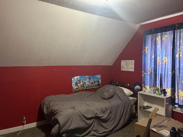 421 S Main St, Mellen, WI 54546