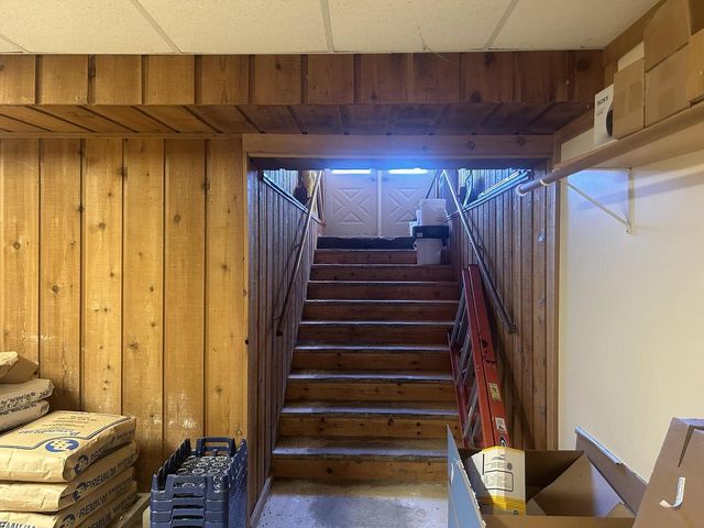 807 S Main Street, Viroqua, WI 54665