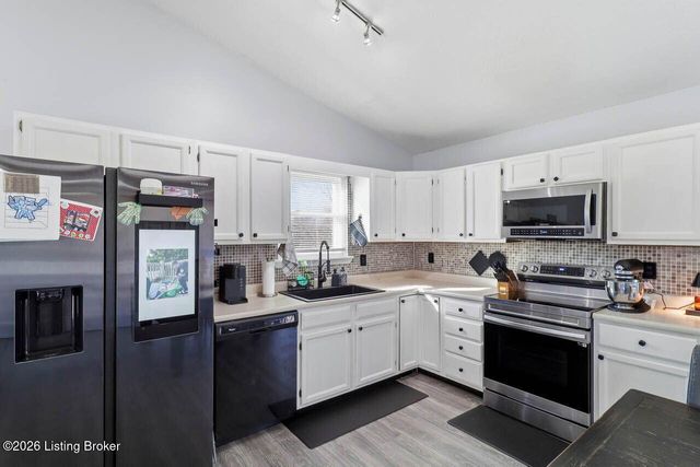 12976 E Orell Rd, Louisville, KY 40272