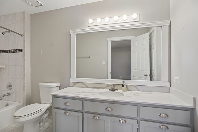 17110 JEREMY Lane, Tinley Park, IL 60487