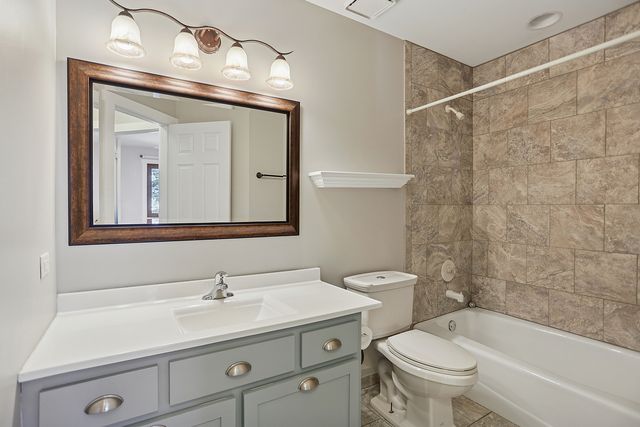 17110 JEREMY Lane, Tinley Park, IL 60487