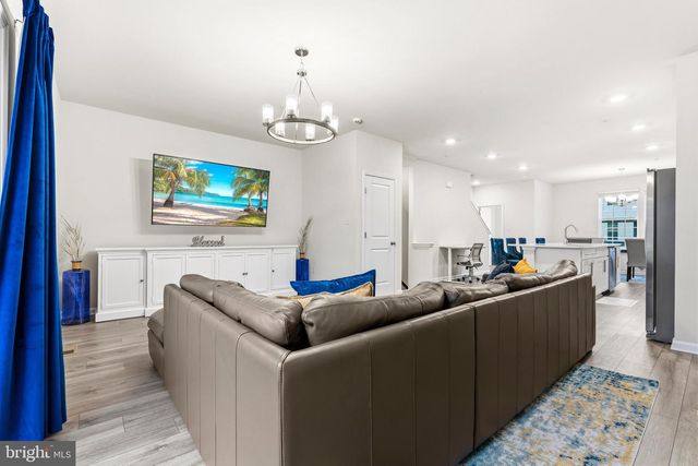 1833 ROSLYNHILL TRL, Odenton, MD 21113