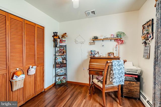 36 SUNSET RD, Royersford, PA 19468