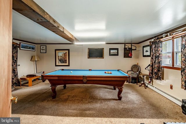 36 SUNSET RD, Royersford, PA 19468