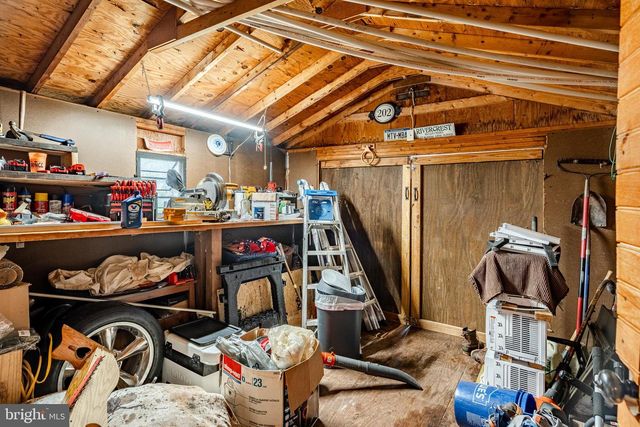 36 SUNSET RD, Royersford, PA 19468