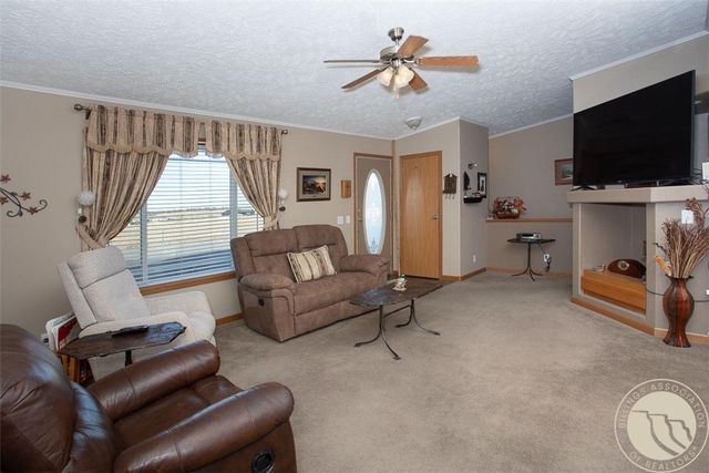 4665 Vandaveer Road, Billings, MT 59101