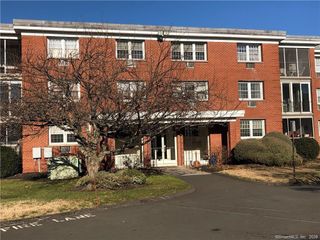 181 Melba Street APT 218, Milford, CT 06460