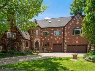 6738 N Sauganash Avenue, Lincolnwood, IL 60712