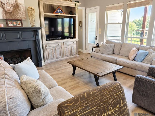 2013 Cypress Cove Ave, Zachary, LA 70791