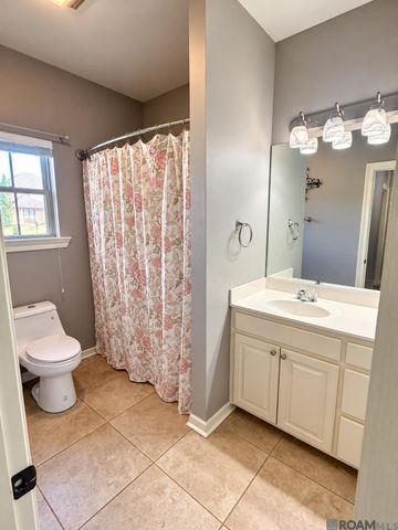 2013 Cypress Cove Ave, Zachary, LA 70791