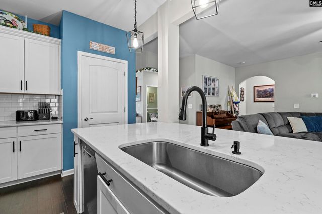 566 Esaw, Elgin, SC 29045