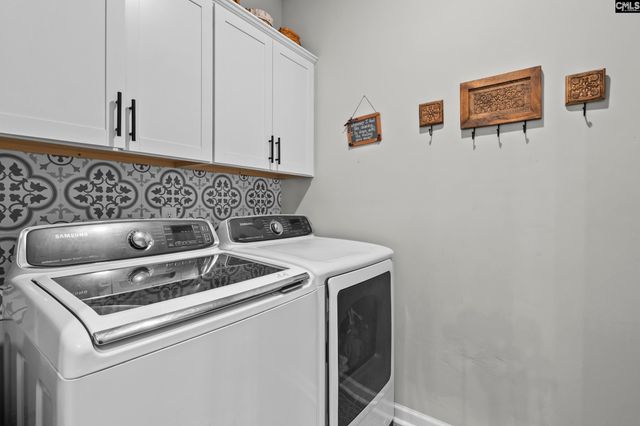 566 Esaw, Elgin, SC 29045