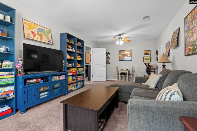 566 Esaw, Elgin, SC 29045