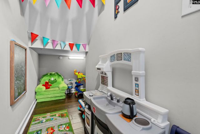 566 Esaw, Elgin, SC 29045