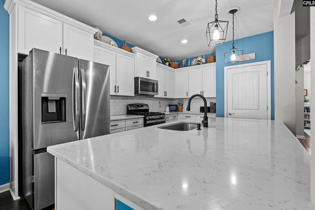 566 Esaw, Elgin, SC 29045