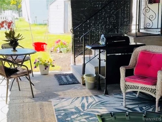 1052 Fernwood, Lockport Town, NY 14094