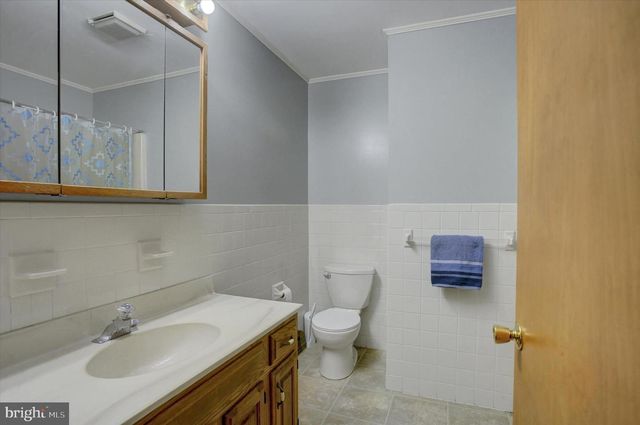250 JADE DRIVE, Chambersburg, PA 17202
