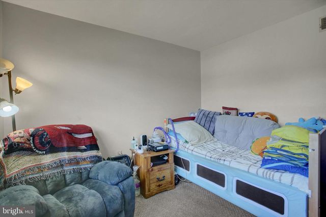 250 JADE DRIVE, Chambersburg, PA 17202