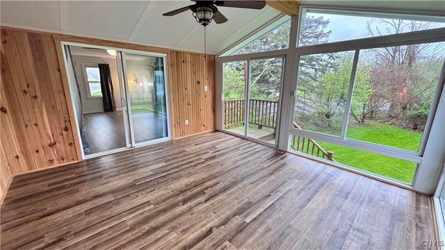 3825 East St Rd, Skaneateles, NY 13152