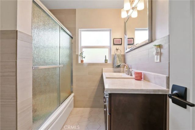 6012 E Conant, Long Beach, CA 90808