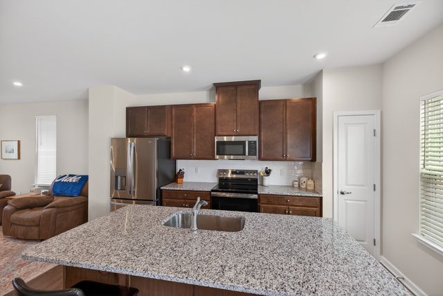 420 Park Ave Unit 37, Lebanon, TN 37087