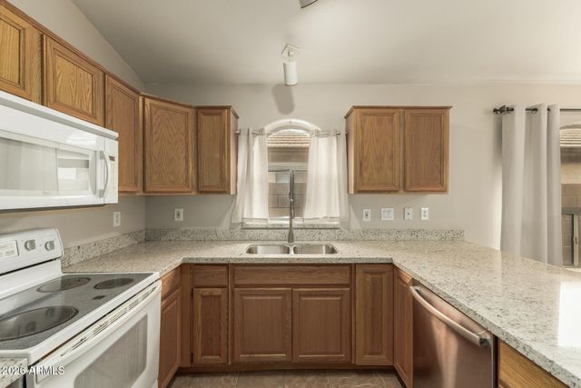 43886 W BAKER Drive, Maricopa, AZ 85138