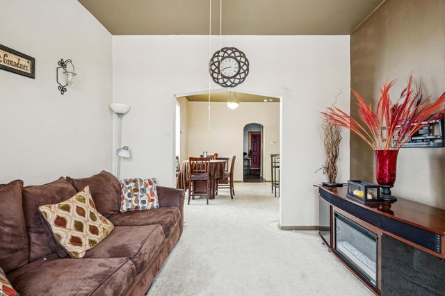 6934 S Cornell Avenue, Chicago, IL 60649