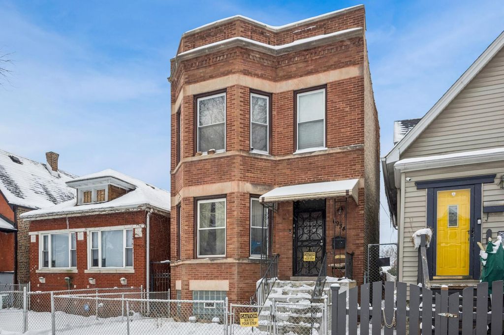 6934 S Cornell Avenue, Chicago, IL 60649