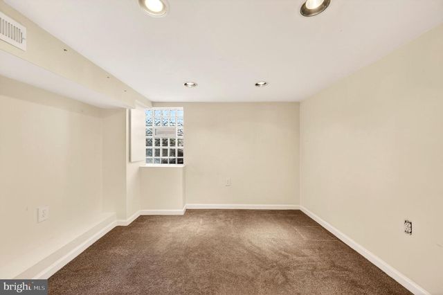 624 WYETH ST, Baltimore, MD 21230