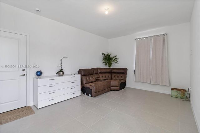 760 SE 13th Court, Homestead, FL 33034