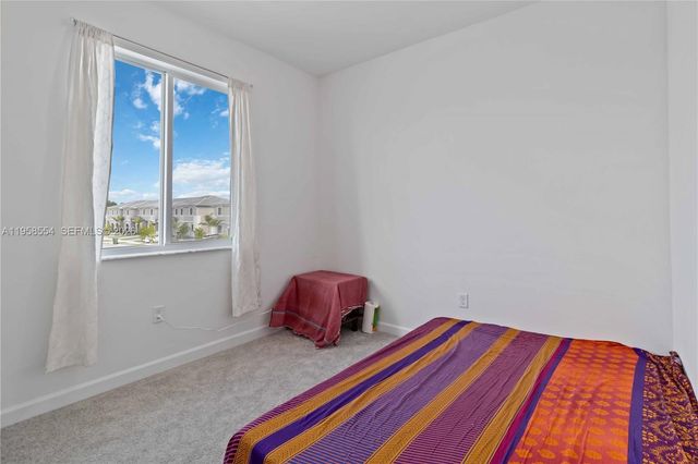 760 SE 13th Court, Homestead, FL 33034