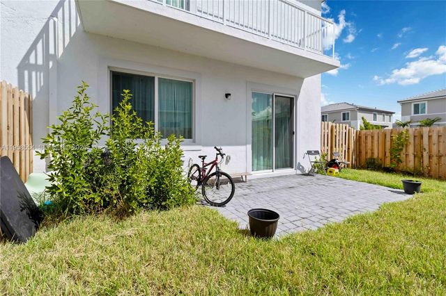 760 SE 13th Court, Homestead, FL 33034