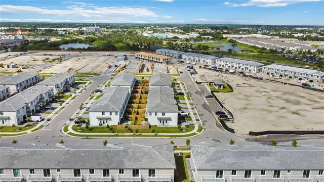 760 SE 13th Court, Homestead, FL 33034