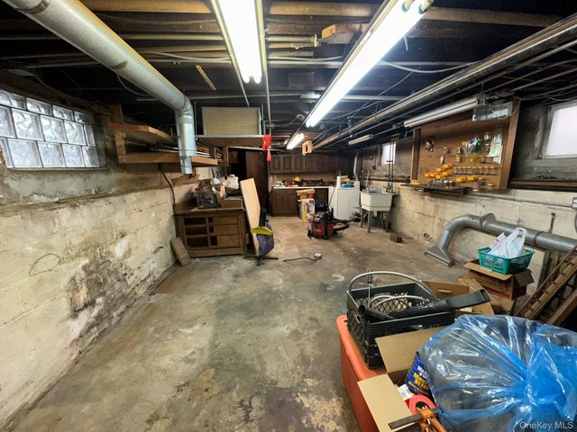 115-35 114th Place, South Ozone Park, NY 11420