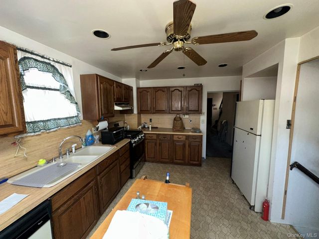 115-35 114th Place, South Ozone Park, NY 11420