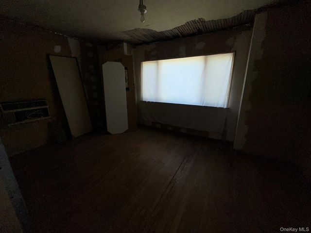 115-35 114th Place, South Ozone Park, NY 11420