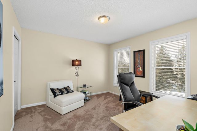 15960 22nd Place N, Plymouth, MN 55447