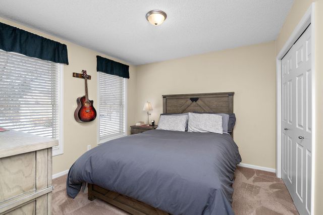 15960 22nd Place N, Plymouth, MN 55447