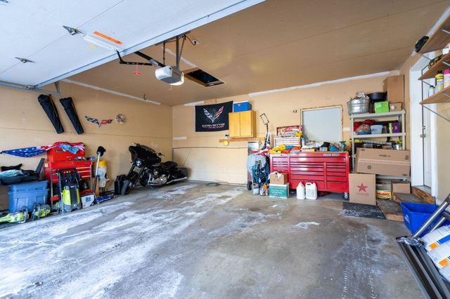 15960 22nd Place N, Plymouth, MN 55447